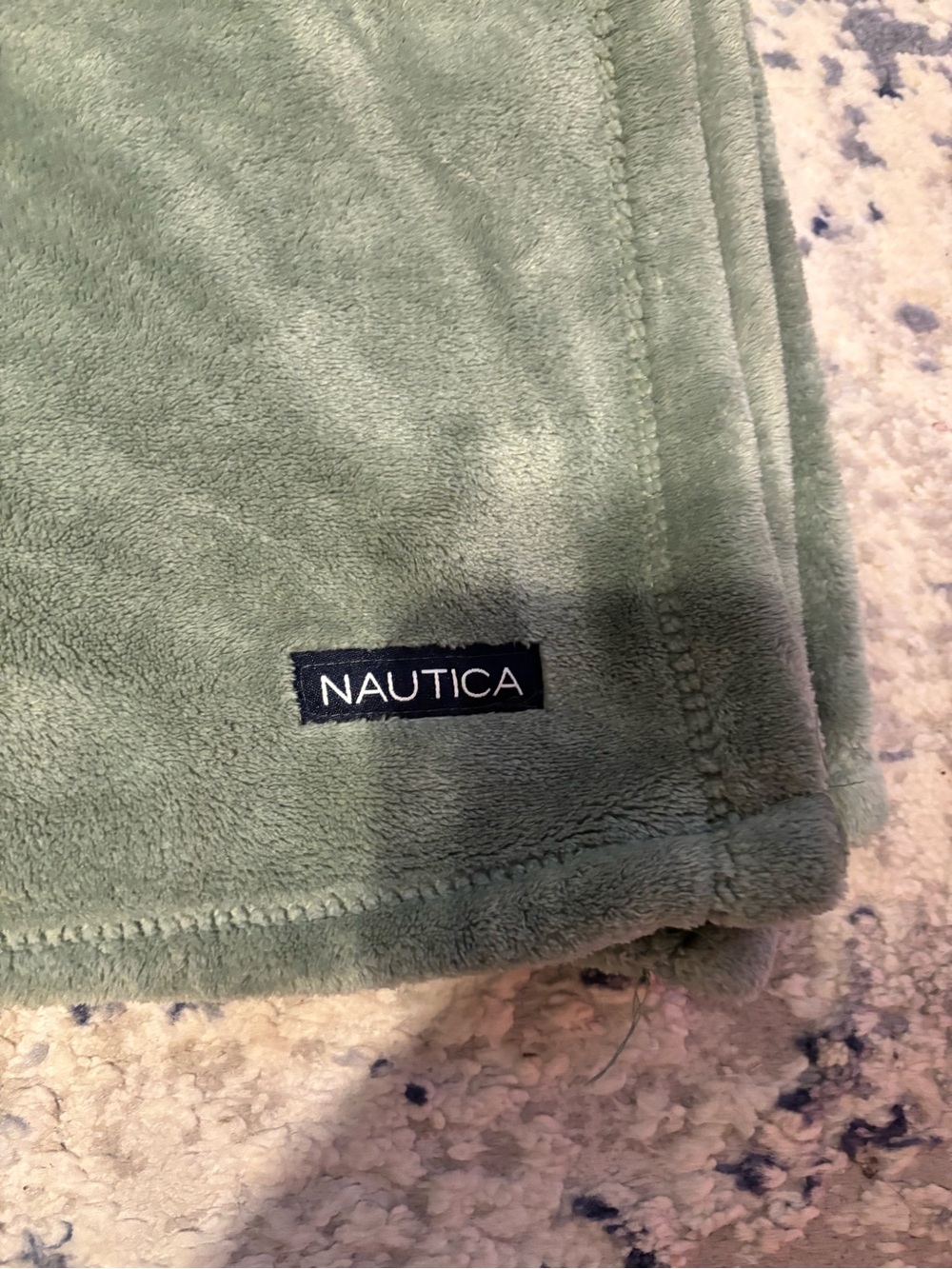 Nautica Home Plush Throw in Sage